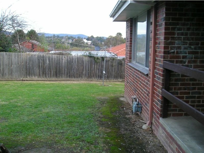 4/104 Durham Road, Kilsyth VIC 3137