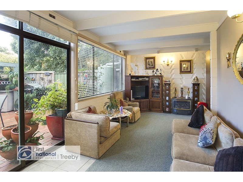 2/172 Liverpool Road, Kilsyth VIC 3137