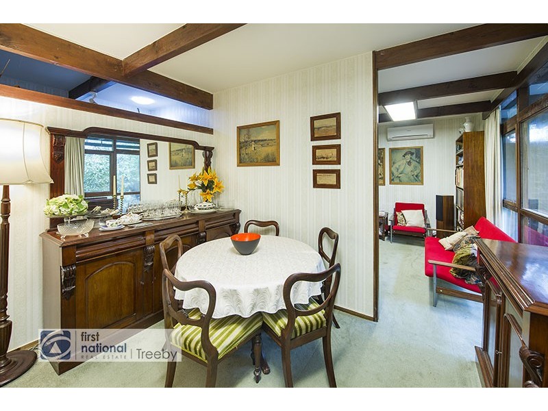 20 Pine Crescent, Ringwood North VIC 3134