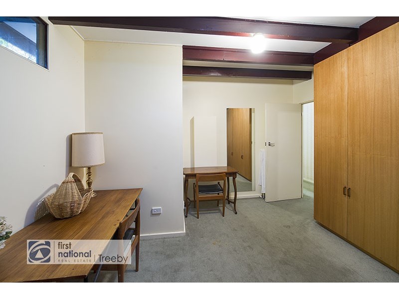 20 Pine Crescent, Ringwood North VIC 3134