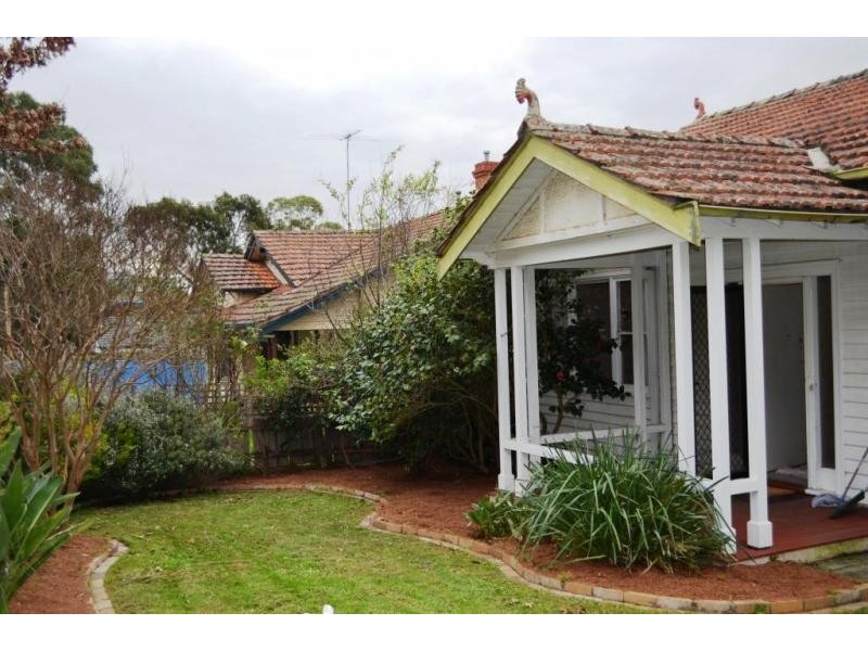 86 Thames St, Box Hill VIC 3128