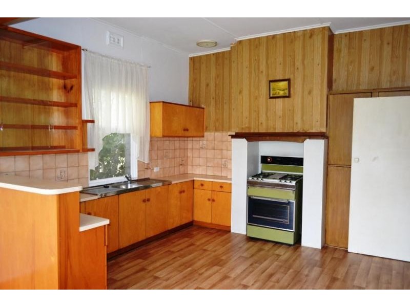 86 Thames St, Box Hill VIC 3128