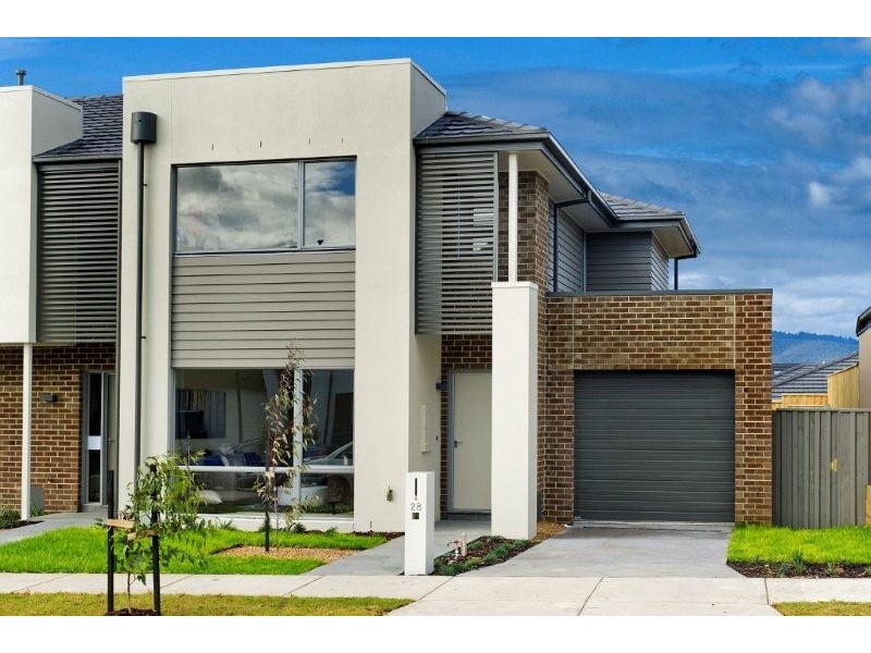 28 Bloom Avenue, Wantirna South VIC 3152