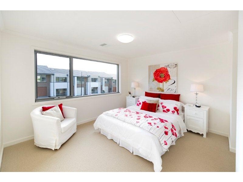 28 Bloom Avenue, Wantirna South VIC 3152