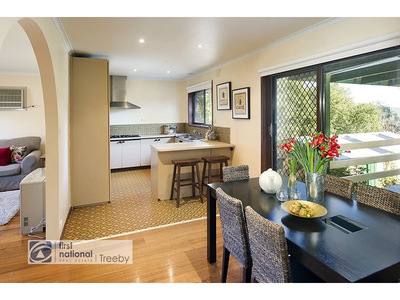 241 Manchester Road, Mooroolbark VIC 3138