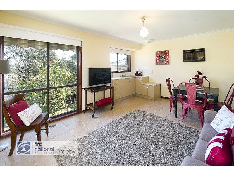 241 Manchester Road, Mooroolbark VIC 3138