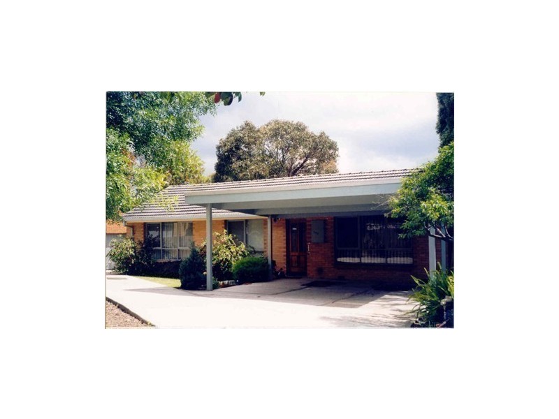 148 Eastfield Road, Croydon South VIC 3136
