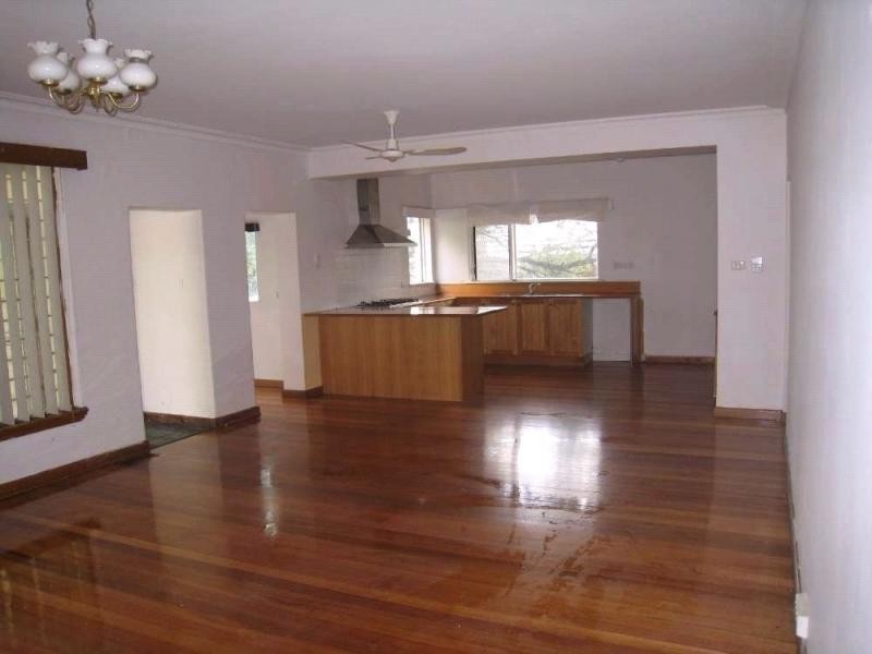 81 Bonnie View Road, Croydon North VIC 3136