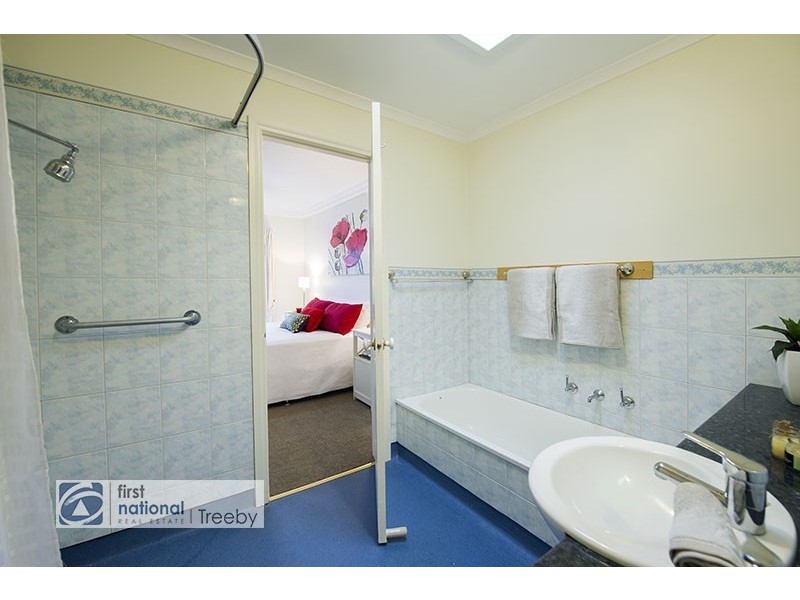 2 Wattle Avenue, Ringwood VIC 3134