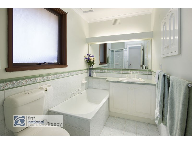 5 Cleland Street, Ringwood East VIC 3135