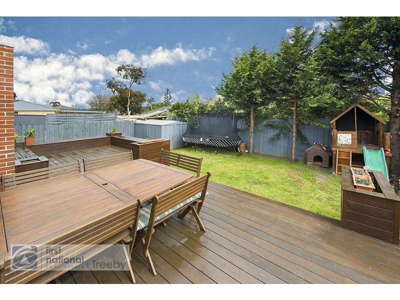 5 Marchant Court, Croydon VIC 3136