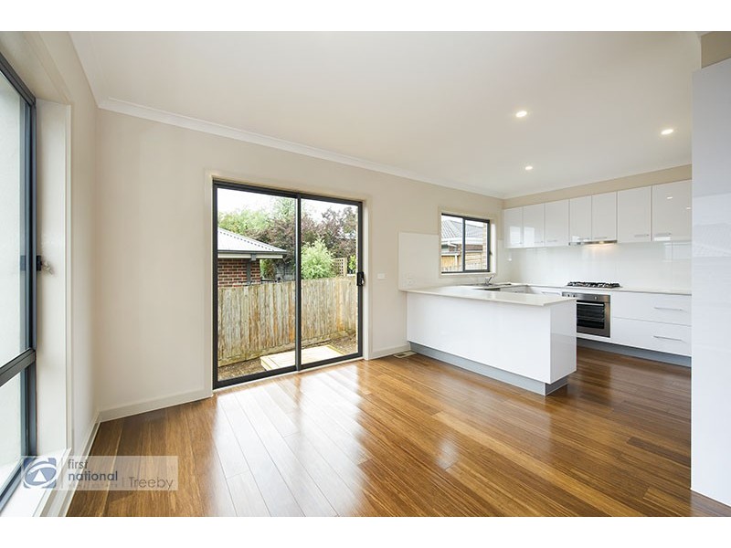 2/6 Baker Street, Lilydale VIC 3140