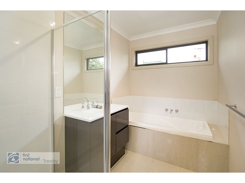 2/6 Baker Street, Lilydale VIC 3140