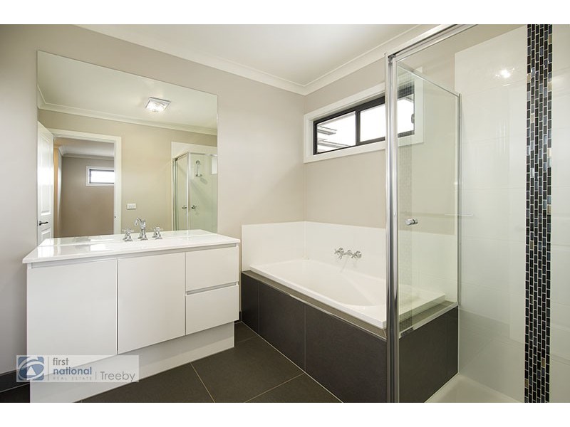 4/6 Baker Street, Lilydale VIC 3140
