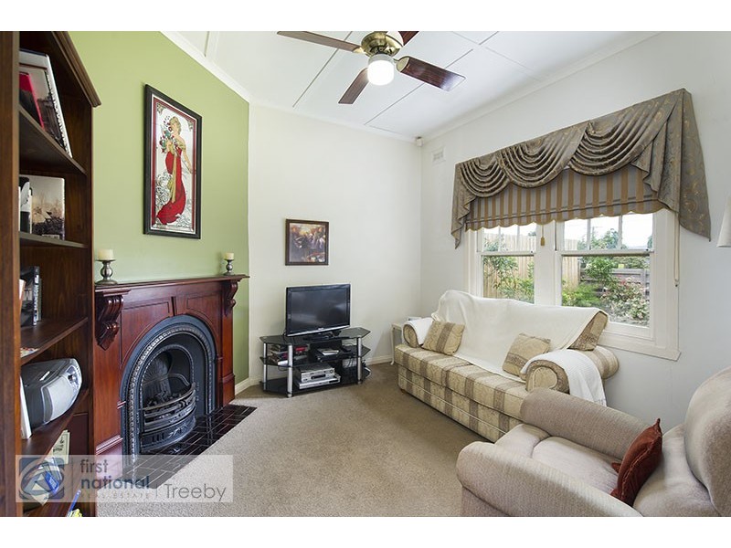 121 Warrandyte Road, Ringwood North VIC 3134
