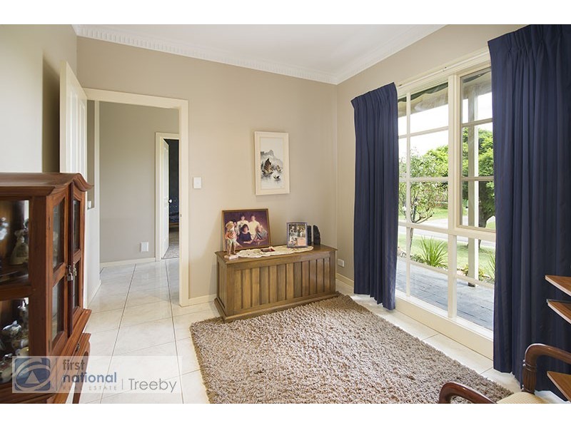 17 Wilkins Grove, Ringwood East VIC 3135