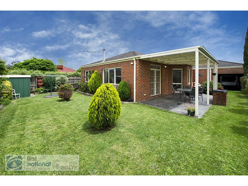 17 Wilkins Grove, Ringwood East VIC 3135