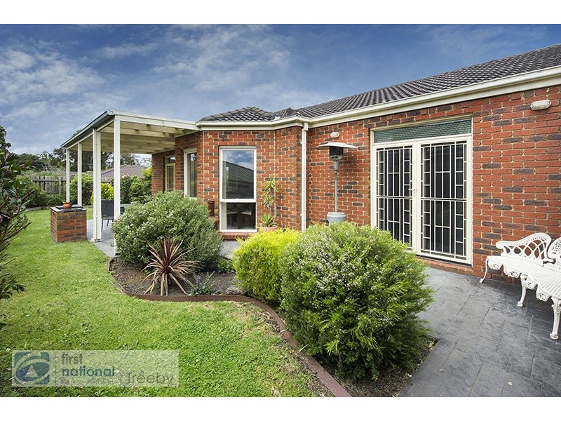 17 Wilkins Grove, Ringwood East VIC 3135