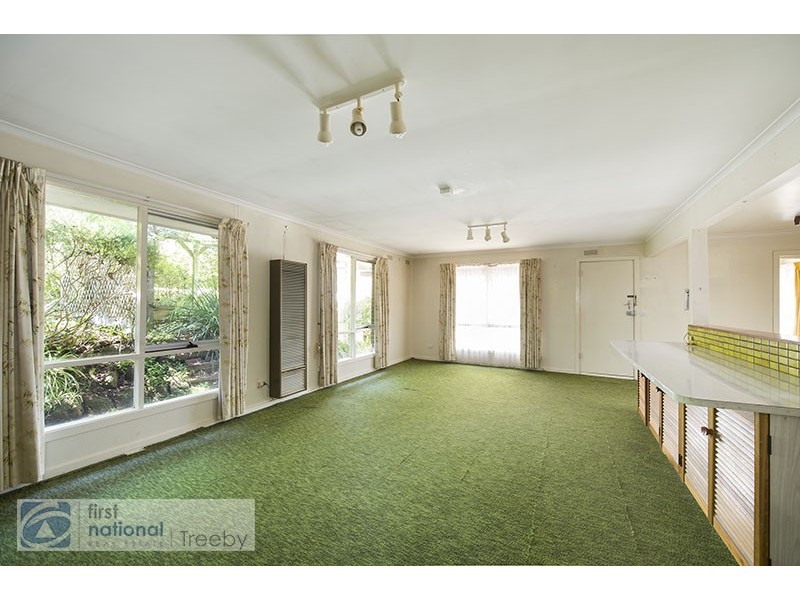 61 Kipling Avenue, Mooroolbark VIC 3138
