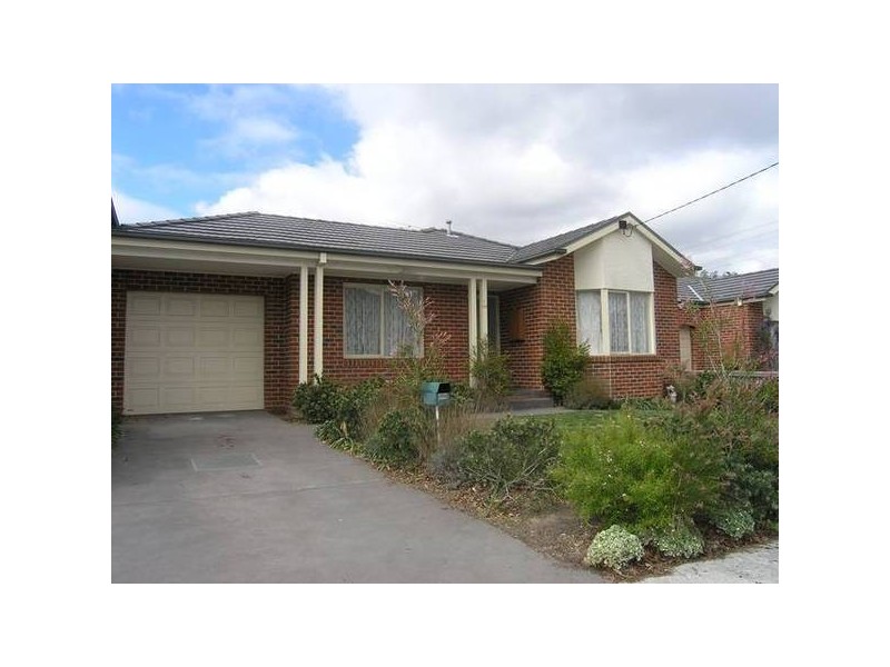 2/125 Bedford Road, Ringwood East VIC 3135
