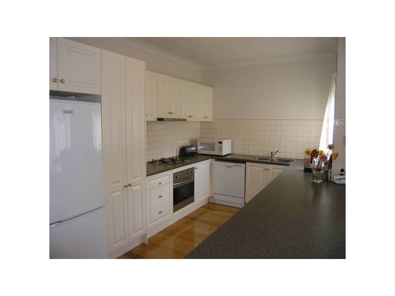 2/125 Bedford Road, Ringwood East VIC 3135