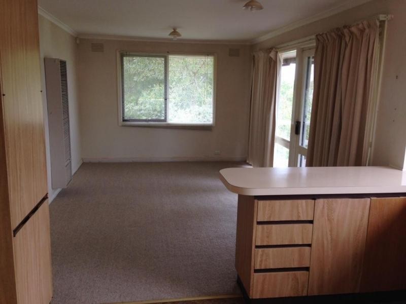 12 Poynton Avenue, Ringwood VIC 3134