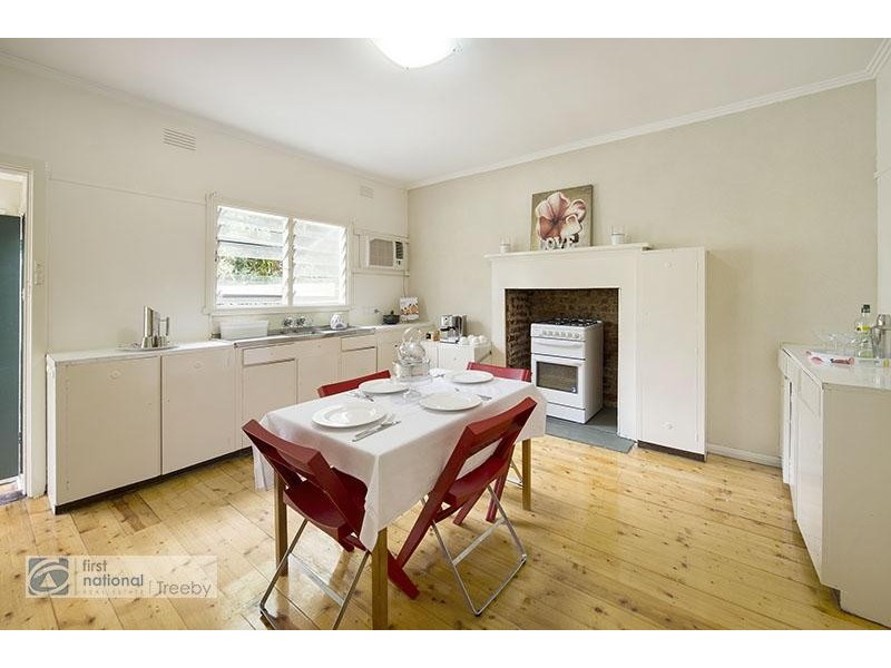 60 Viviani Crescent, Heathmont VIC 3135