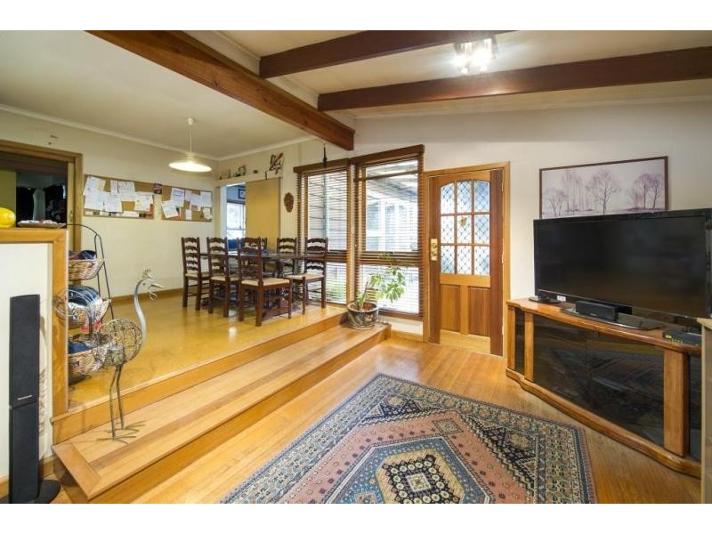 42 Everard Road, Ringwood East VIC 3135