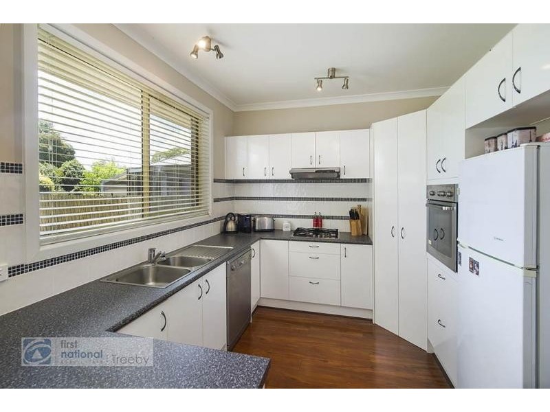 15 Ricky Court, Mooroolbark VIC 3138