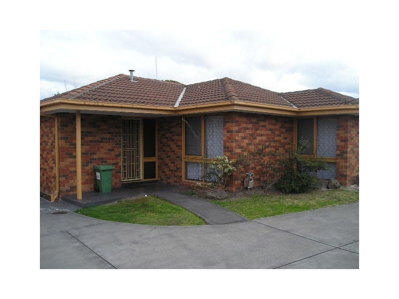 2/2-4 Ford Street, Ringwood VIC 3134