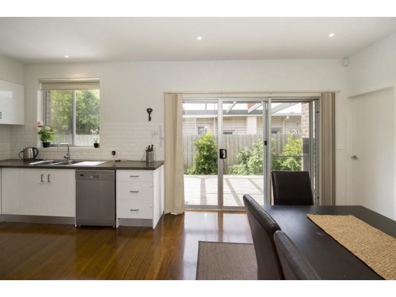 1/111 Springvale Road, Nunawading VIC 3131