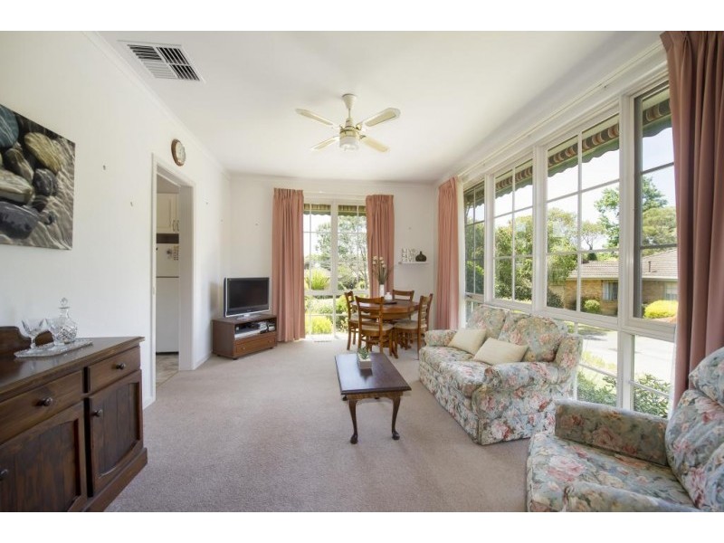 6/102-108 Croydon Road, Croydon VIC 3136