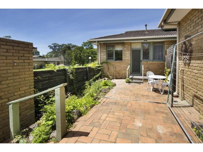 6/102-108 Croydon Road, Croydon VIC 3136