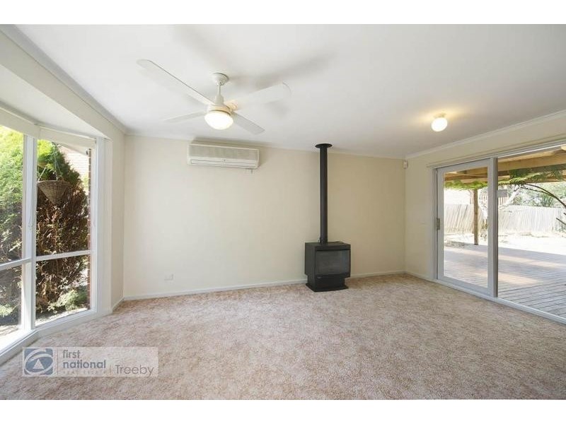 2/3 Herbert Street, Ringwood VIC 3134