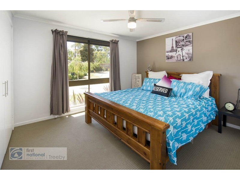 2/68 Lincoln Road, Croydon VIC 3136