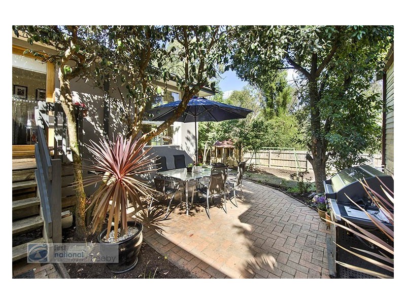 43 Angelica Crescent, Croydon Hills VIC 3136