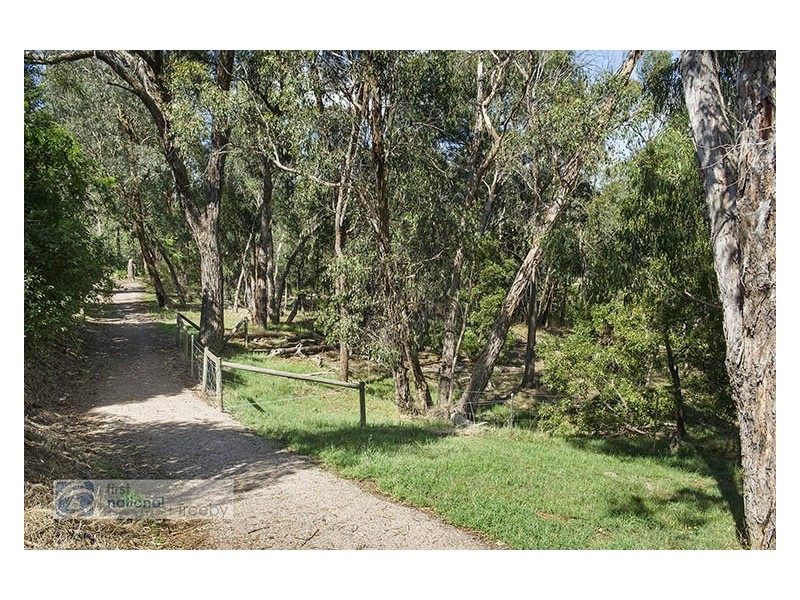 43 Angelica Crescent, Croydon Hills VIC 3136