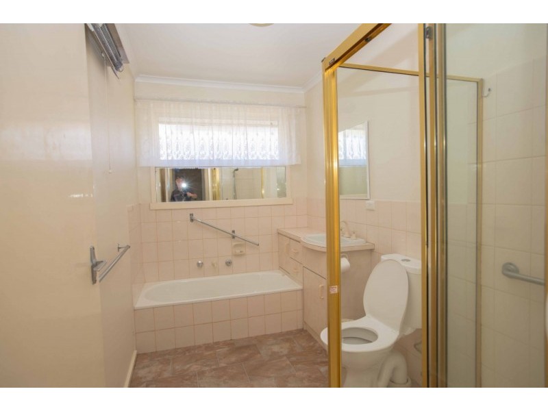 1/11 Barkly Street, Ringwood VIC 3134