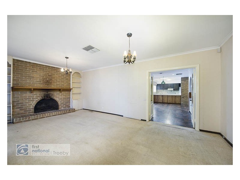 25 Vasey Concourse, Croydon VIC 3136