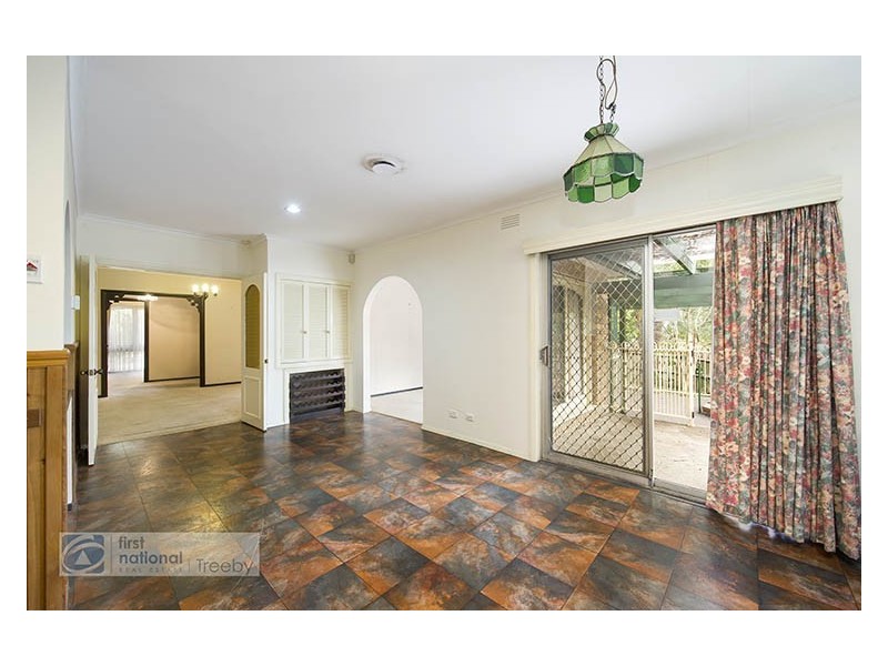 25 Vasey Concourse, Croydon VIC 3136