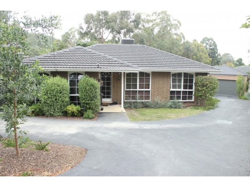 11 Susans Court, Croydon North VIC 3136