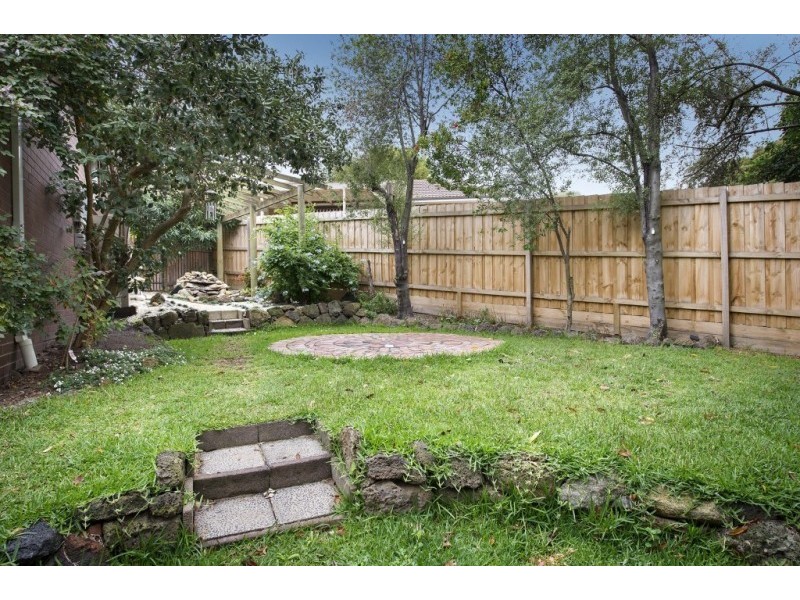 2 Iona Court, Mount Waverley VIC 3149