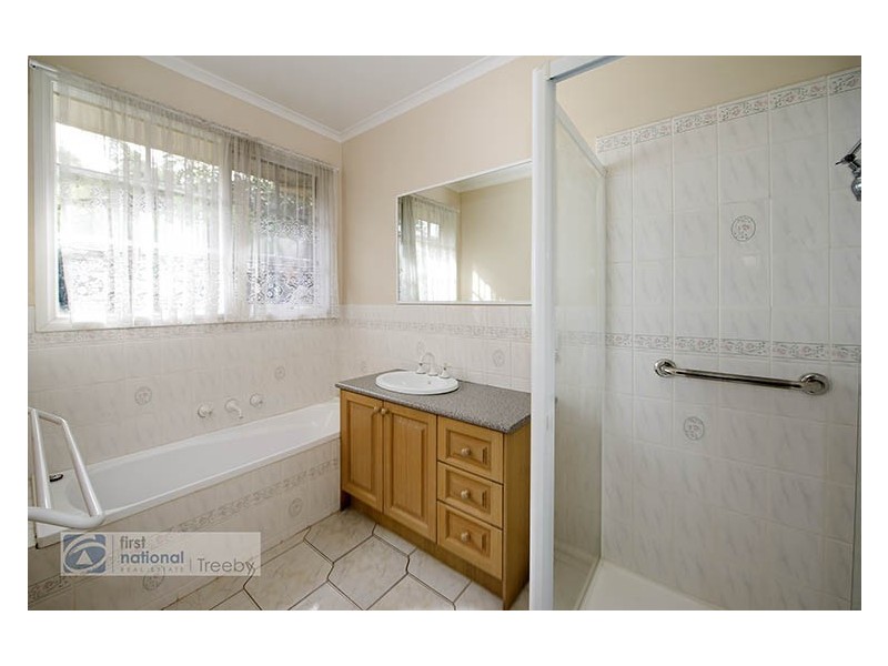 2/13 Allens Road, Heathmont VIC 3135