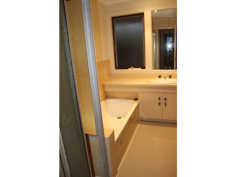 64 Jull Parade, Ringwood North VIC 3134