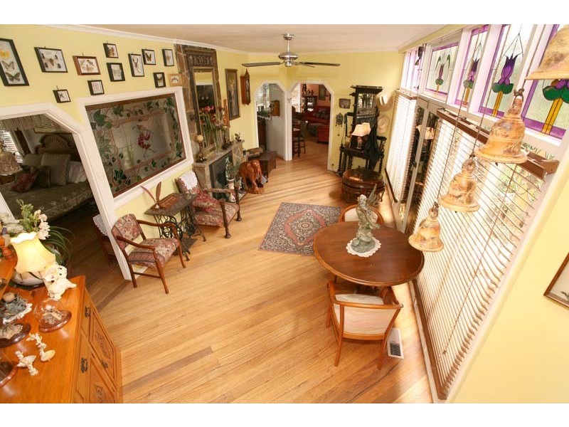 19 Braeside Avenue, Ringwood East VIC 3135