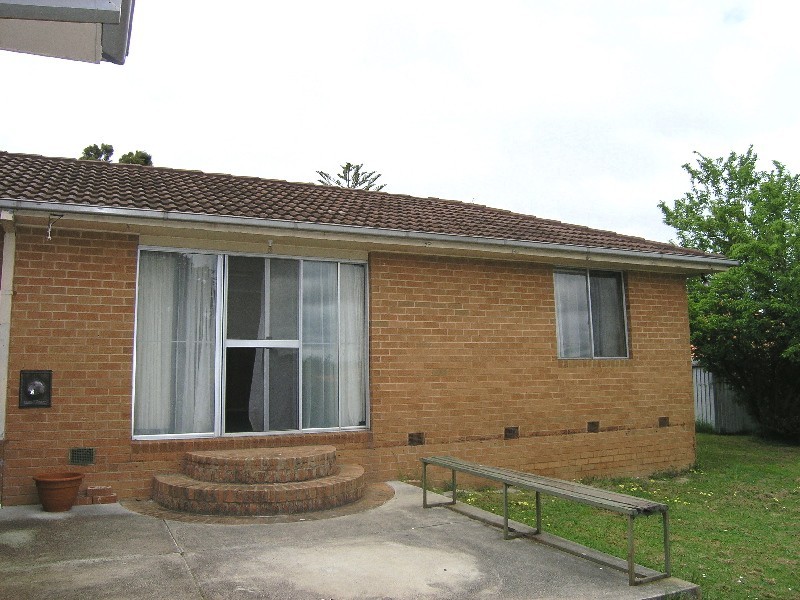 13a Cherry Tree Grove, Croydon VIC 3136