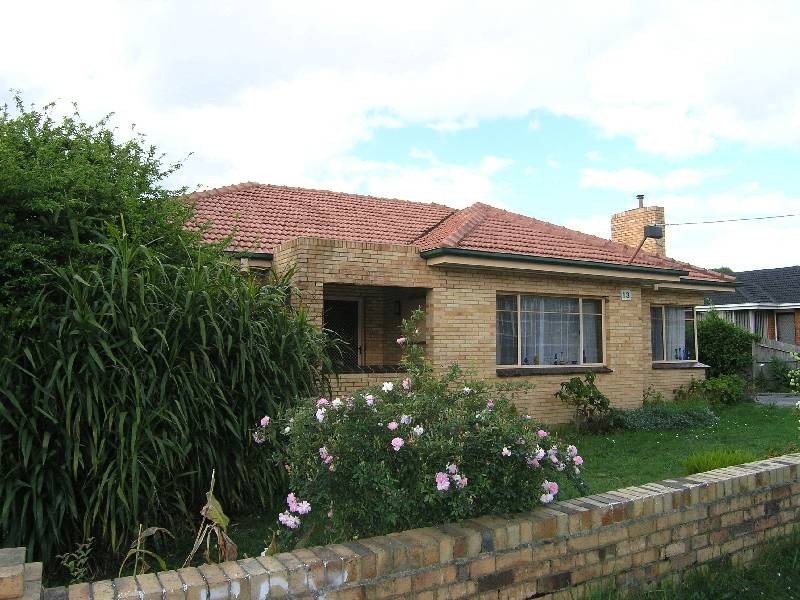 1/13 Pitt Street, Ringwood VIC 3134