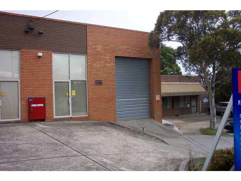 2/5 Elliot Place, Ringwood VIC 3134