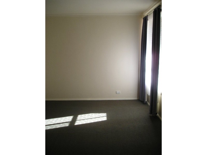 2/27 Albert Street, Ringwood VIC 3134