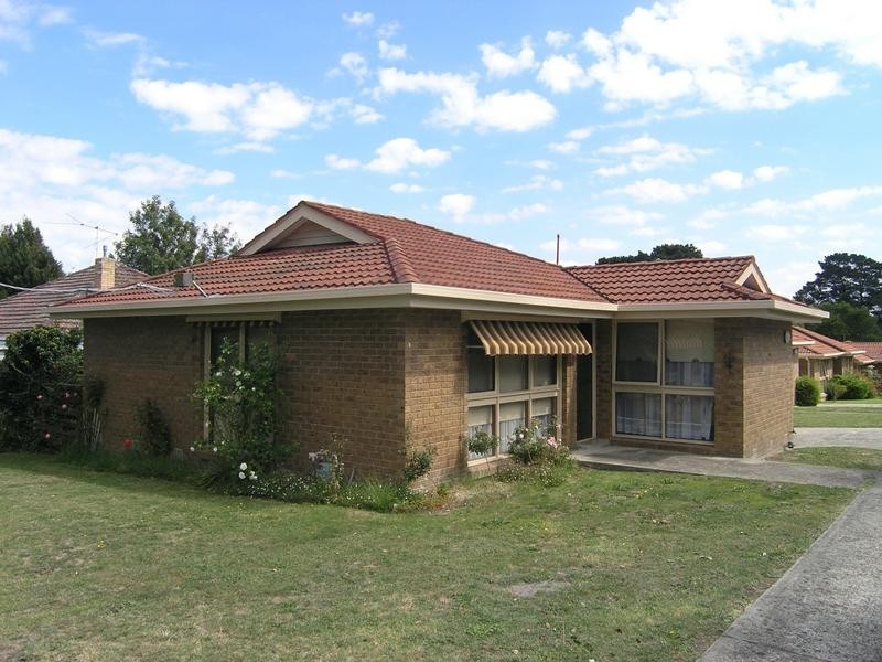 1/3 Braeside Avenue, Ringwood East VIC 3135